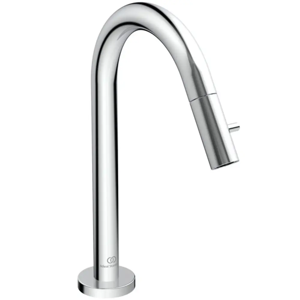 Hochwertiger chromfarbener Standventil von Ideal Standard mit geschwungener Form und seitlichem Bedienknopf, geeignet für moderne Waschbeckeninstallationen.